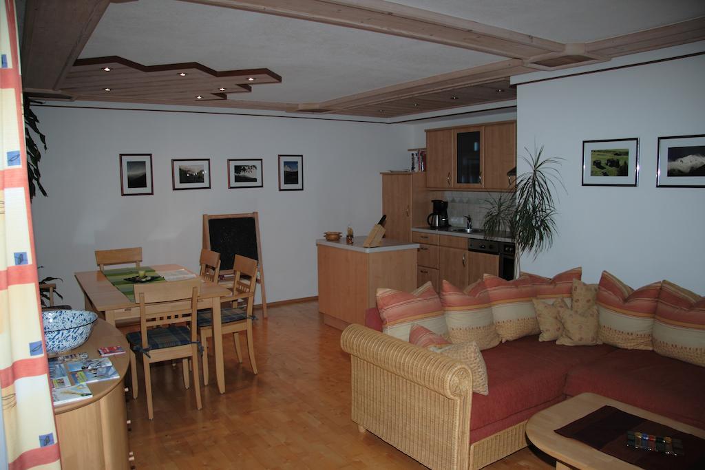 Am Waldrand Apartment Mittersill Bilik gambar